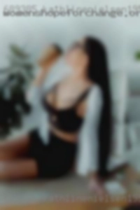 kathlinenielsen1951 submissive